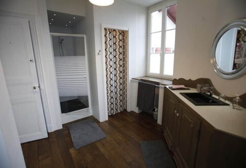 Номер Стандарт, Chambres D Hôtes Ene Gutizia