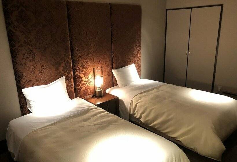 Номер Deluxe, Alexander Royal Resort Yamanakako