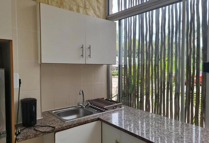 اتاق استاندارد, Bluff Accommodation Aybriden Self Catering