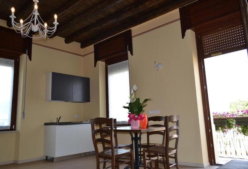 Семейное Студио, Locanda La Sosta