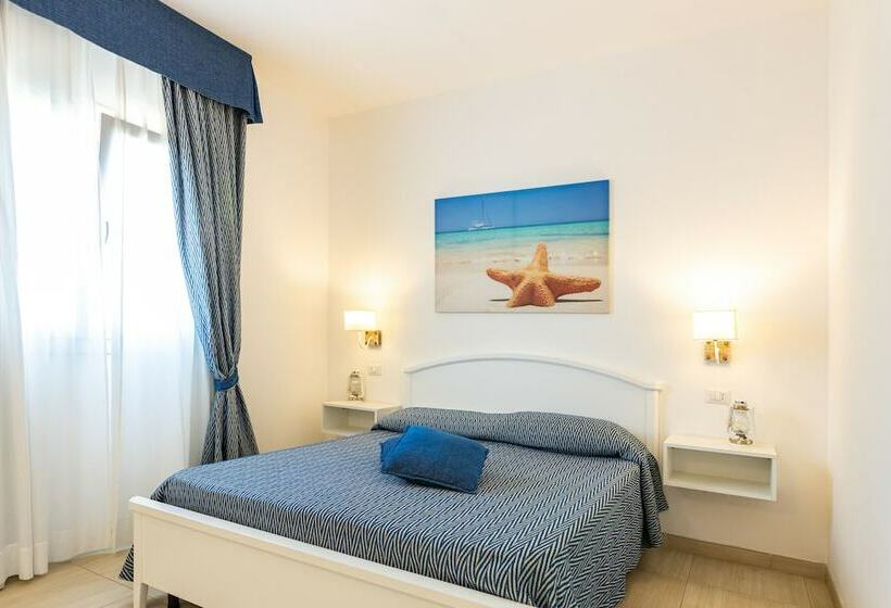 Номер Superior Вид на Бассейн, Stella Marina B&b