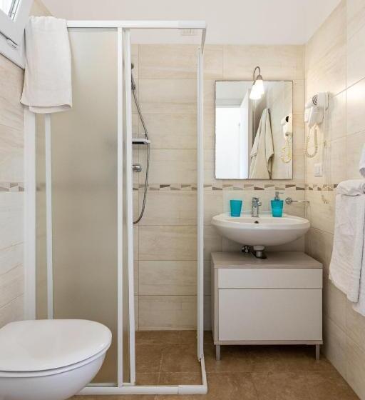 Номер Superior Вид на Бассейн, Stella Marina B&b