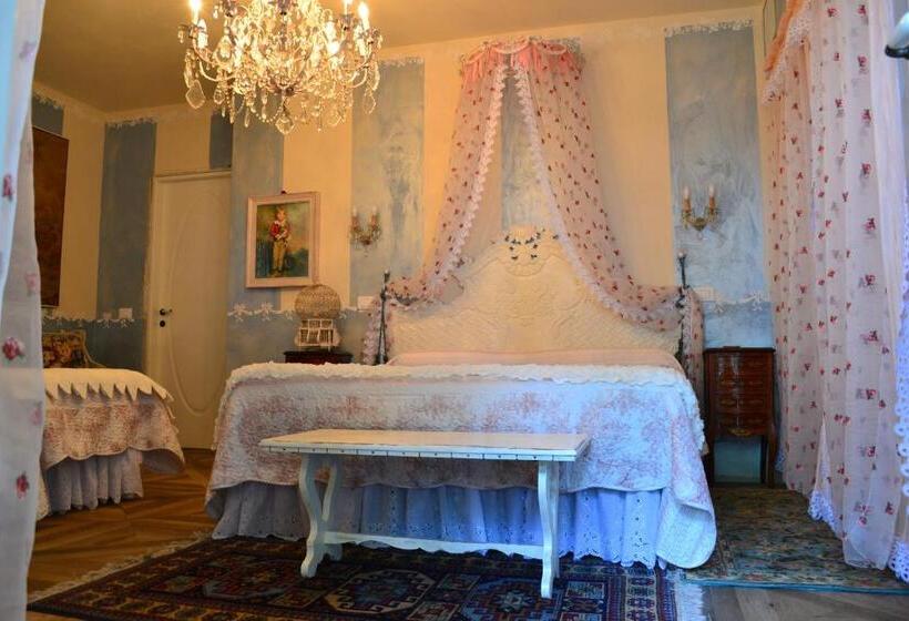 Quarto Quádruplo Estandar, La Maison Delle Favole