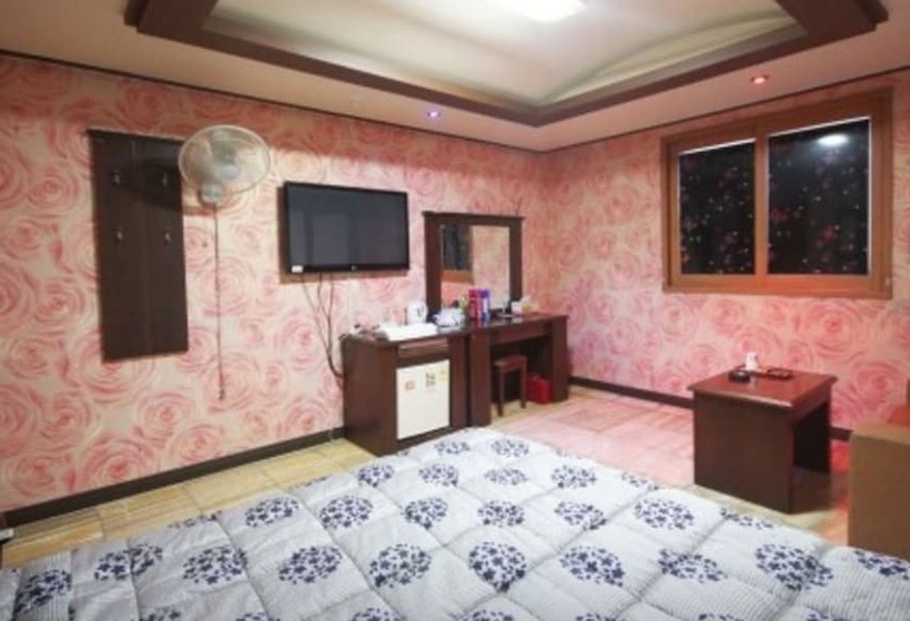 Номер Стандарт, Plus Motel