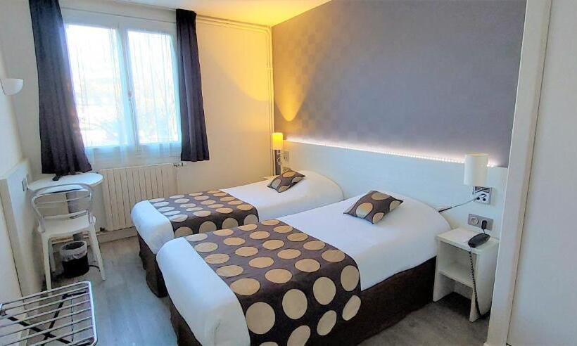 Семейный Номер, Contact Hôtel Du Cerf
