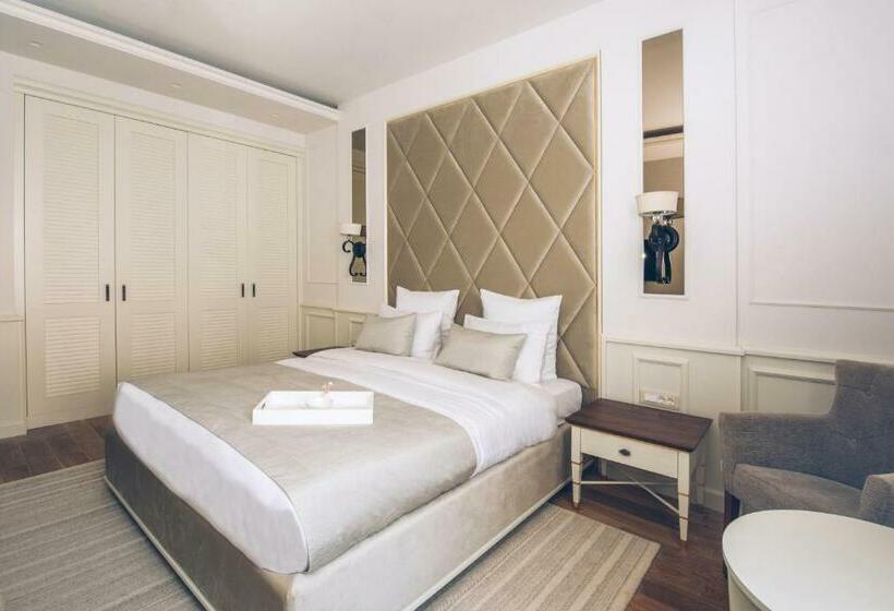 Номер Deluxe, Heritage Grand Perast By Rixos