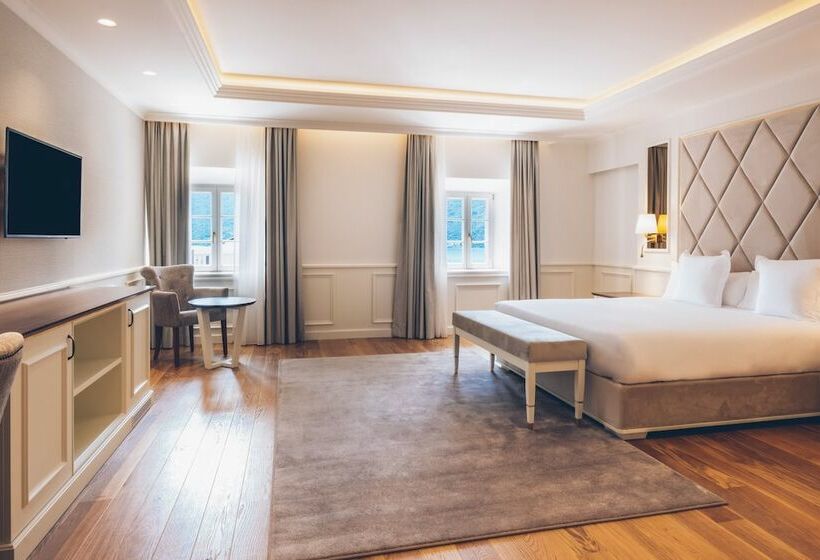 سوییت جونیور, Heritage Grand Perast By Rixos