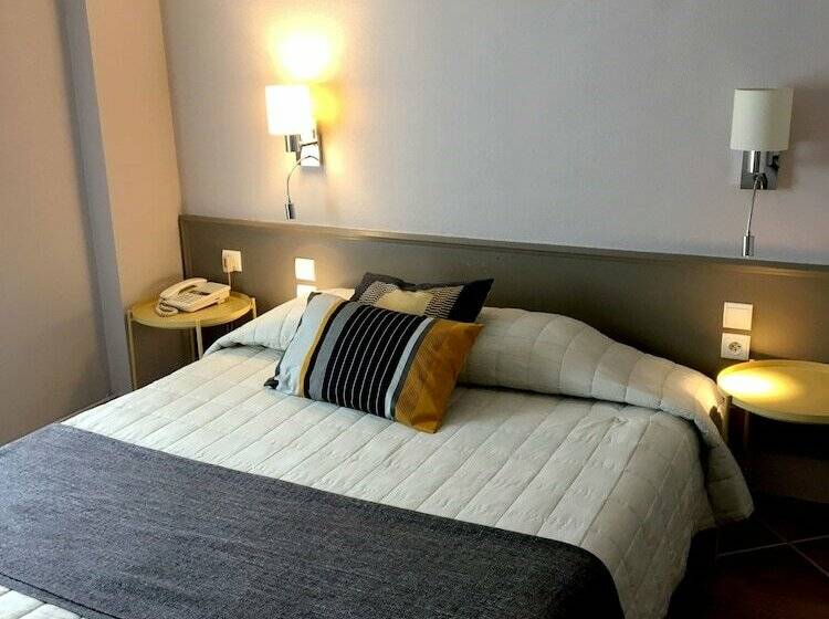 Quarto Triplo Estandar, Du Nord