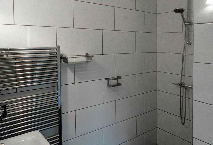 Номер Стандарт, Sintanna B&b Petit