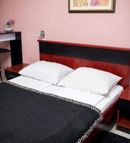 اتاق استاندارد, Hostel Herz