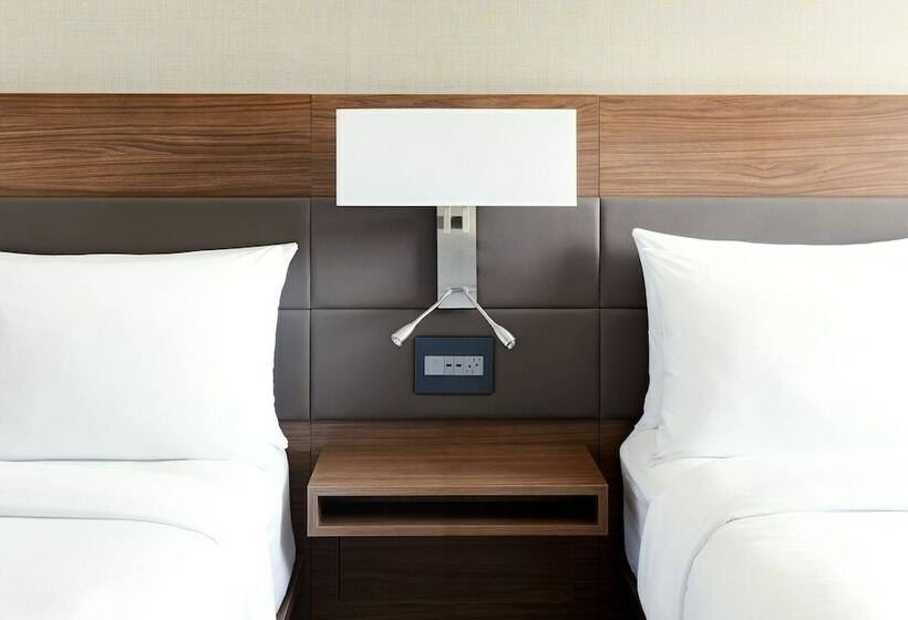 Номер Стандарт 2 Двуспальные Кровати, Ac Hotel By Marriott Minneapolis West End