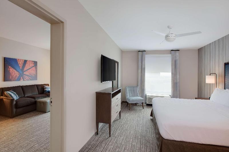 스위트 킹사이즈 침대, Homewood Suites By Hilton Louisville Downtown, Ky