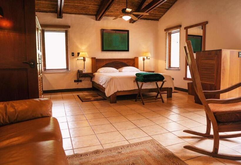 Полулюкс, Villa Blanca Cloud Forest Hotel & Retreat