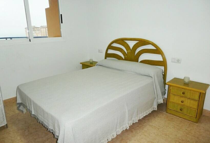 آپارتمان 3 خوابه, Apartamentos Tavernes Gandía 3000