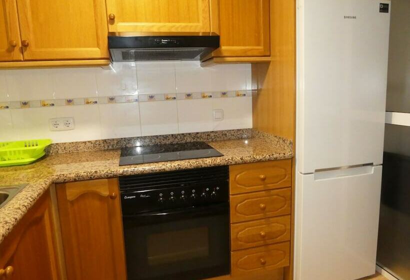 آپارتمان 3 خوابه, Apartamentos Tavernes Gandía 3000