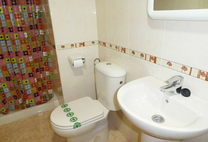آپارتمان 3 خوابه, Apartamentos Tavernes Gandía 3000