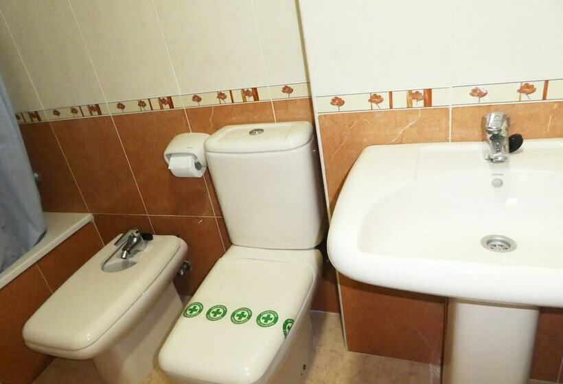 آپارتمان 3 خوابه, Apartamentos Tavernes Gandía 3000