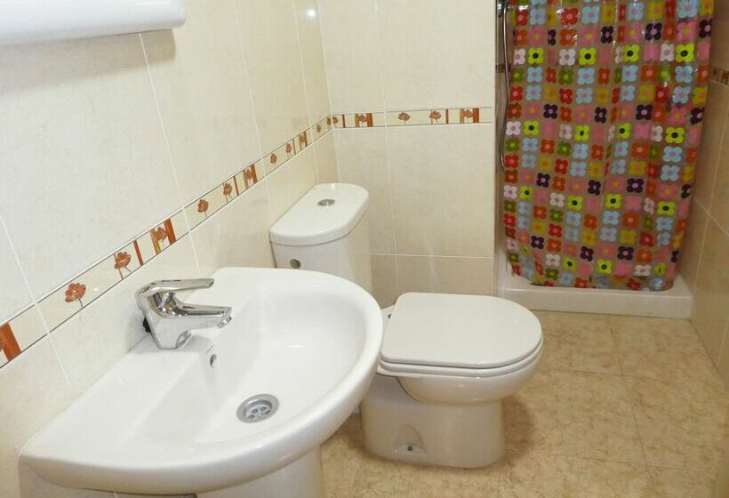 آپارتمان 3 خوابه, Apartamentos Tavernes Gandía 3000