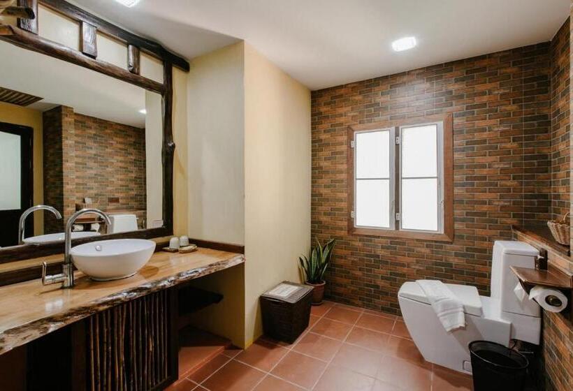 کلبه دلوکس, Ban Sainai Resort  Sha Extra Plus Aonang S Green Resort