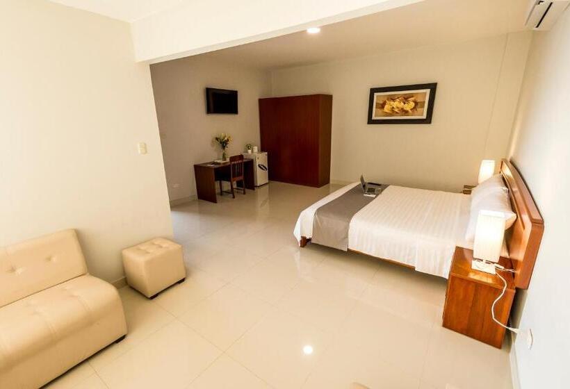 סוויטה, Cumbaza Hotel & Convenciones