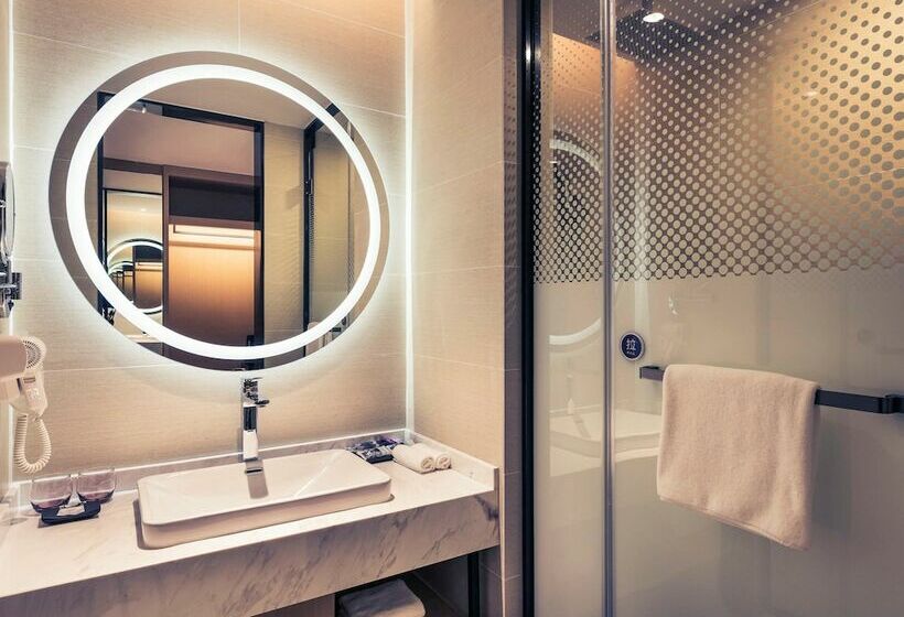 اتاق لوکس, Mercure Shanghai Hongqiao Railway Station