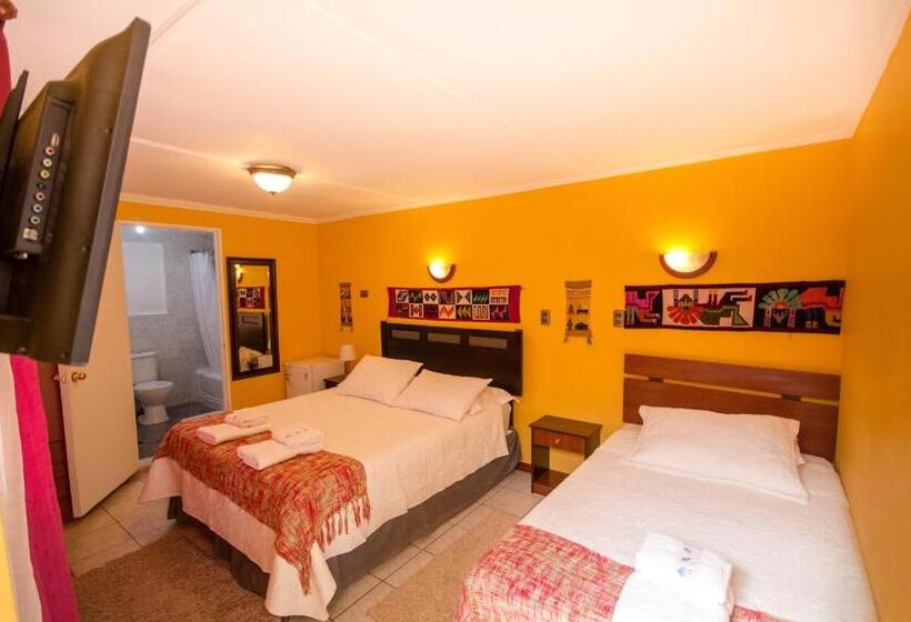 스탠다드 트리플 룸, Hostal Kirckir