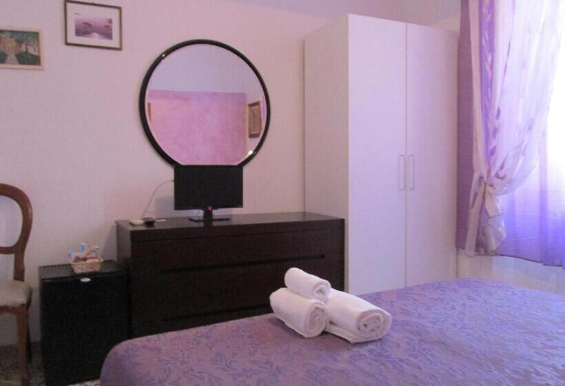 اتاق استاندارد, B&b Regina Margherita