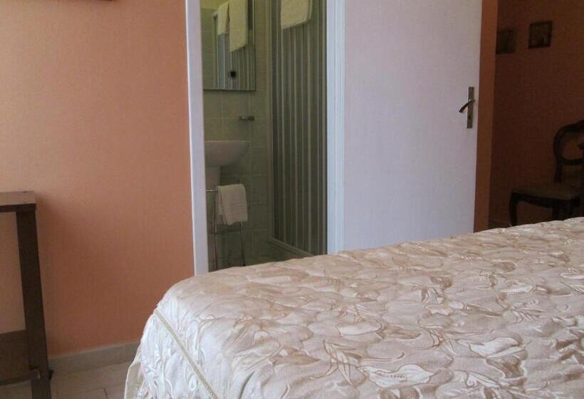 اتاق استاندارد, B&b Regina Margherita