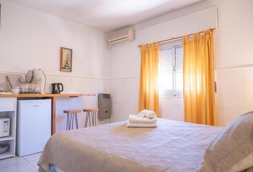 Standart Stüdyo, Descanso Las Tres Marias Apart
