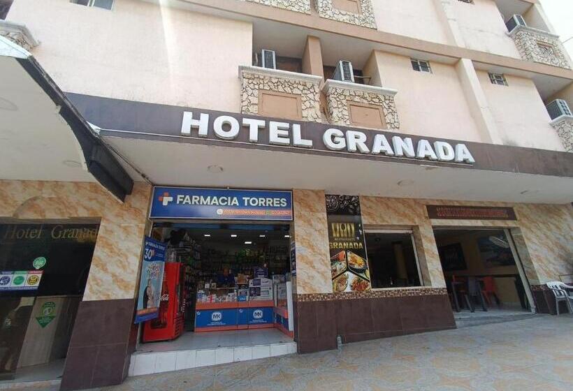 اتاق سوپریور خانوادگی, Granada Inn