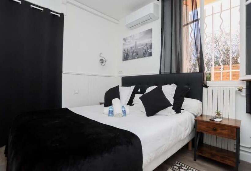 اتاق استاندارد, Hostellerie Le Panel