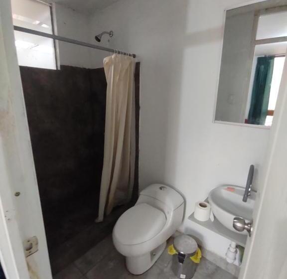 Номер Стандарт, Estancia 311 Backpackers