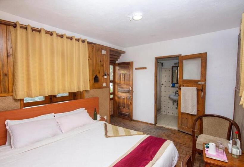 اتاق استاندارد با چشم‌انداز کوهستان, Everest Manla Resort