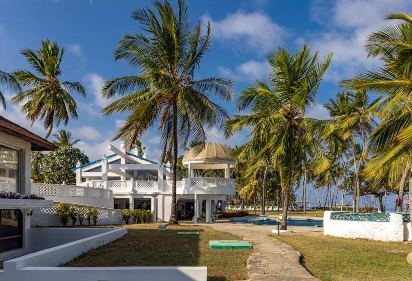 Executive Suite, Sun N Sand Beach Resort