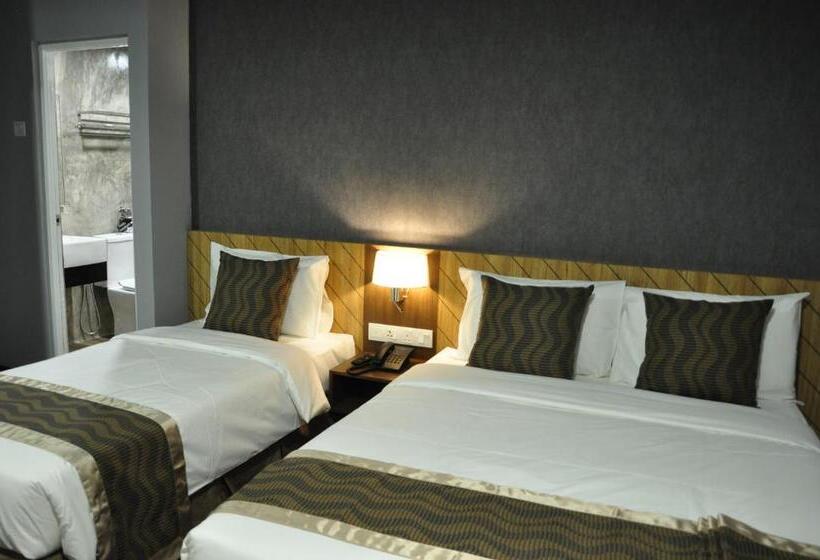 Трехместный Номер Superior, Valya Hotel, Kuala Terengganu