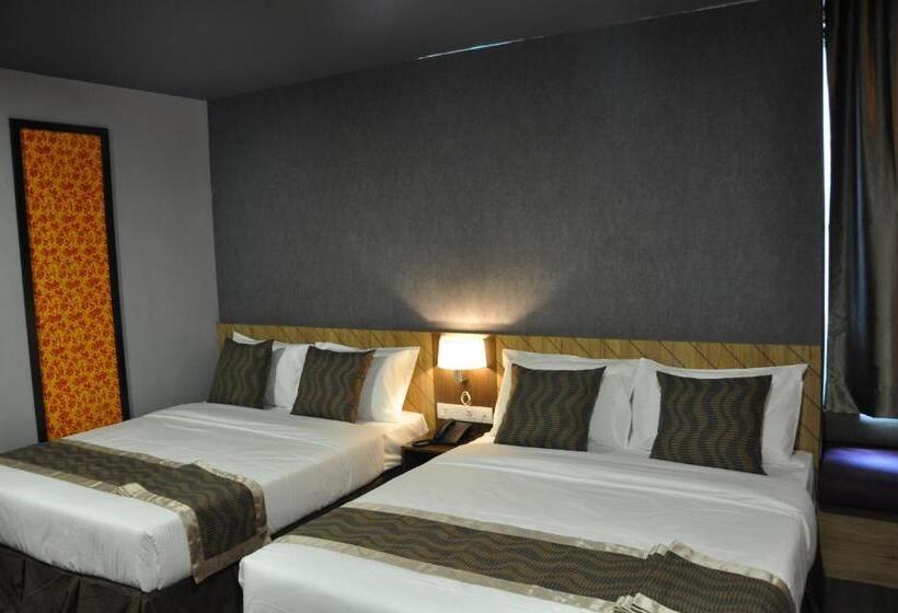 Четырехместный Номер Стандарт, Valya Hotel, Kuala Terengganu