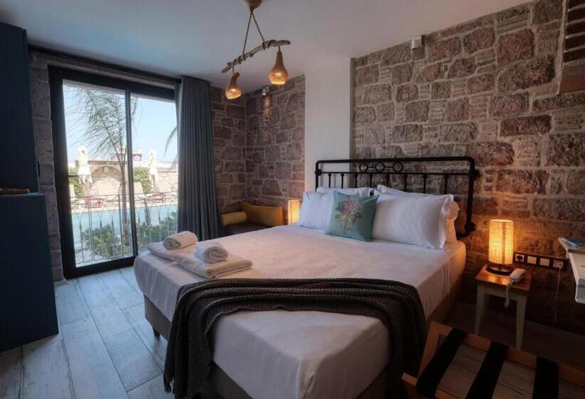 디럭스 룸, Sukha Cunda Otel