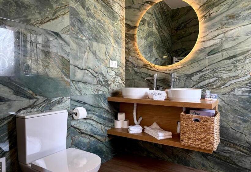 جناح مزوَّد بشرفة, Azores Homes Resort & Spa