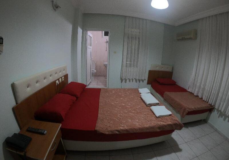 اتاق استاندارد سه نفره, Almir Otel