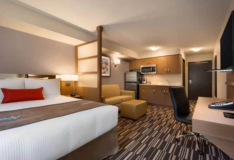 Люкс, Microtel Inn & Suites By Wyndham Val D Or