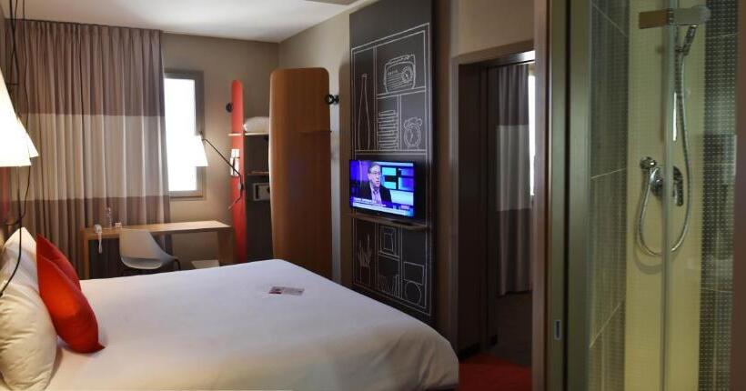 اتاق سوپریور سه تخته, Ibis Sfax