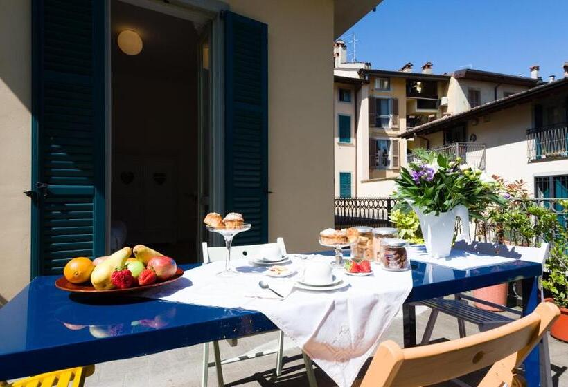 اتاق استاندارد با سرویس بهداشتی مشترک, Bergamo Sottosopra