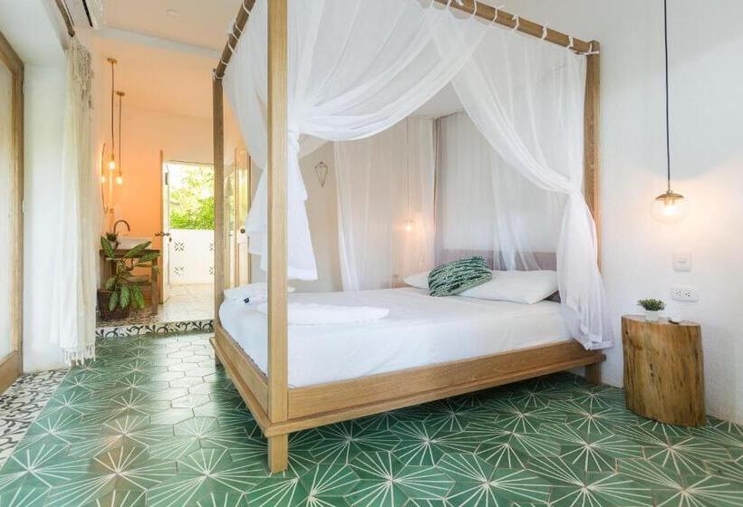 اتاق استاندارد با بالکن, Casa Del Pavo Real Boutique