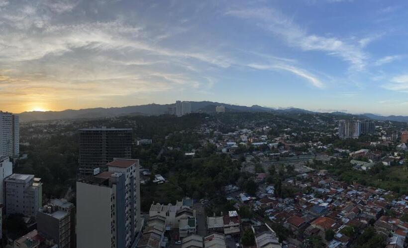 استودیو استاندارد با چشم‌انداز, It Park Cebu City