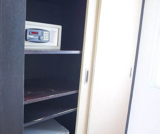 Номер Deluxe, Panatara