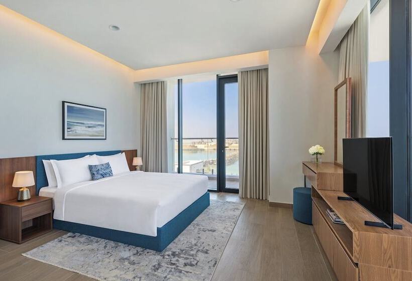 Апартаменты 2 Спальни Вид на Море, Beach Bay Hotel Mirfa