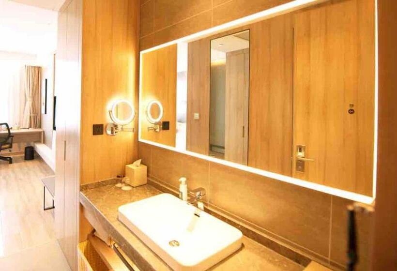 Номер Стандарт, Atour Hotel Yantai South Station Yingchun Street