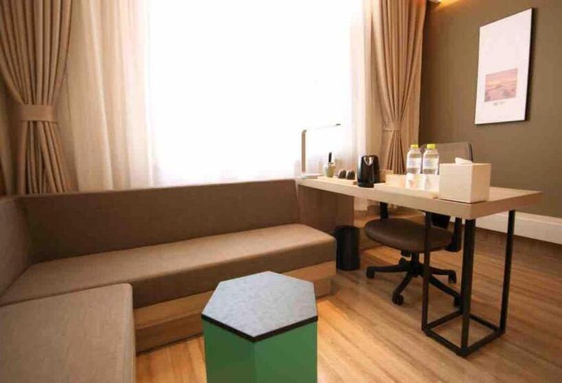 Люкс, Atour Hotel Yantai South Station Yingchun Street