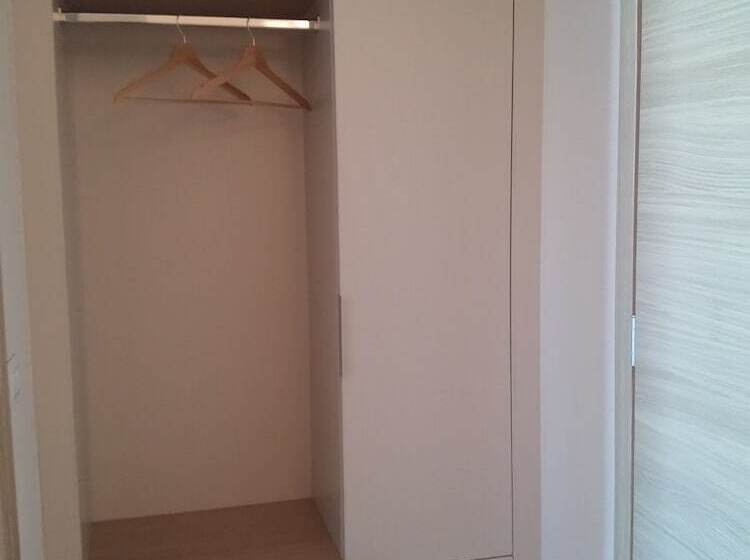 Chambre Standard Individuelle, Nuovo Albergo Operai