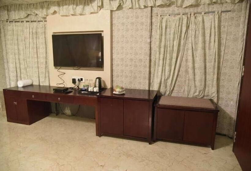 خانه 1 خوابه, Pride Hotel & Convention Centre Indore
